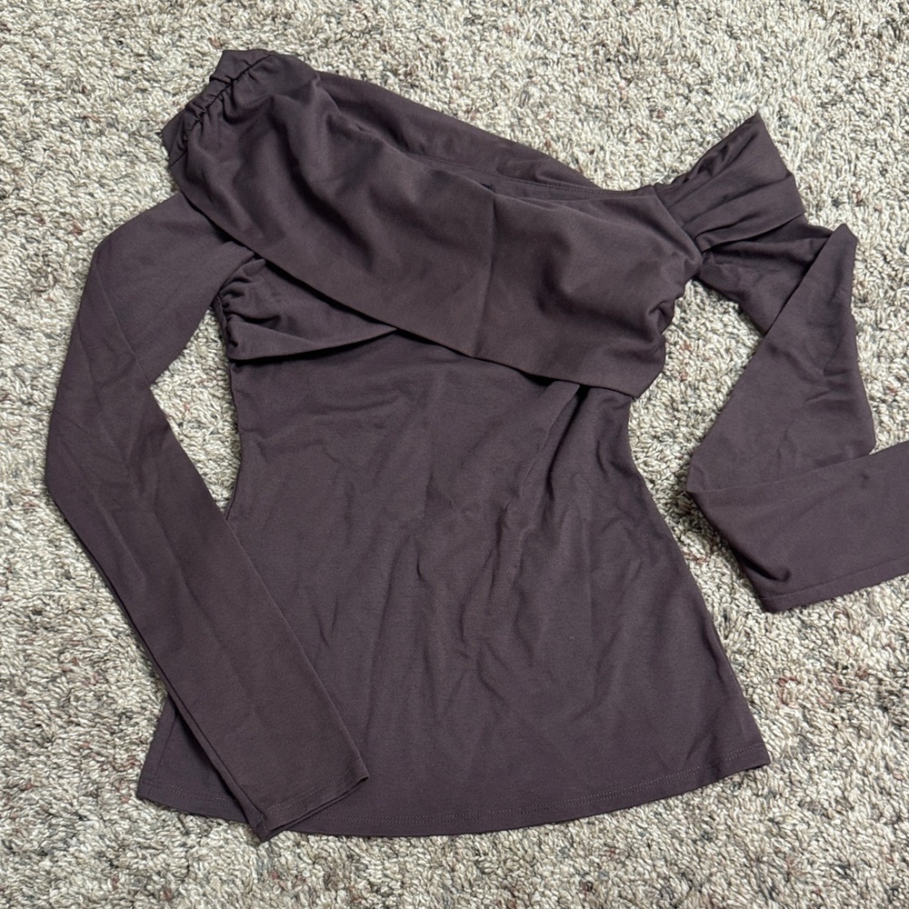 NBD Dark Brown Off-Shoulder Blouse